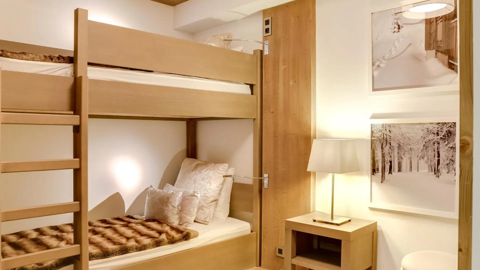 Luxueux Duplex A Courchevel Village, Proche Pistes Et Commerces, Avec Parking Et Acces Fitness - Fr-1-562-22 Apartamento